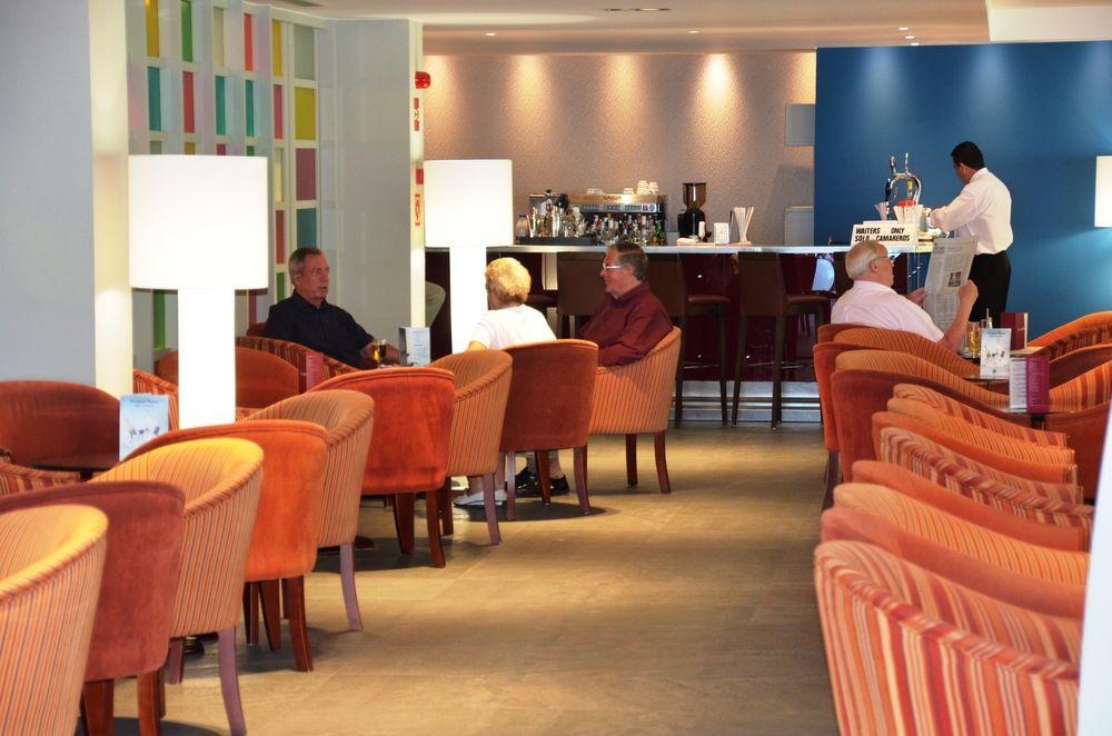 Hotel Catalonia Ses Estaques - Adults Only à Santa Eulària des Riu Extérieur photo