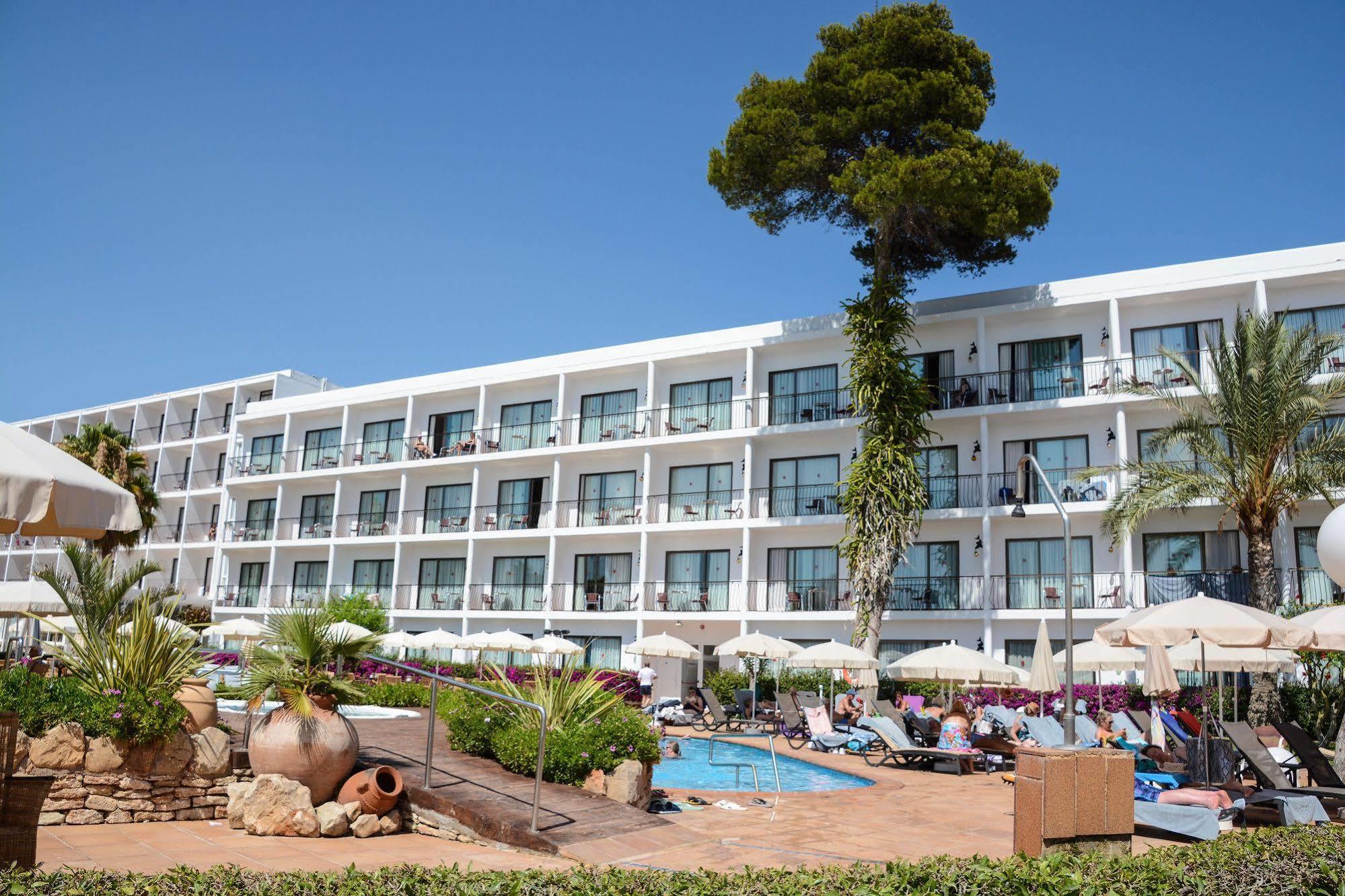 Hotel Catalonia Ses Estaques - Adults Only à Santa Eulària des Riu Extérieur photo